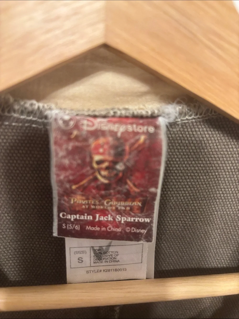 Disney Store Captain Jack Sparrow Top - 5/6